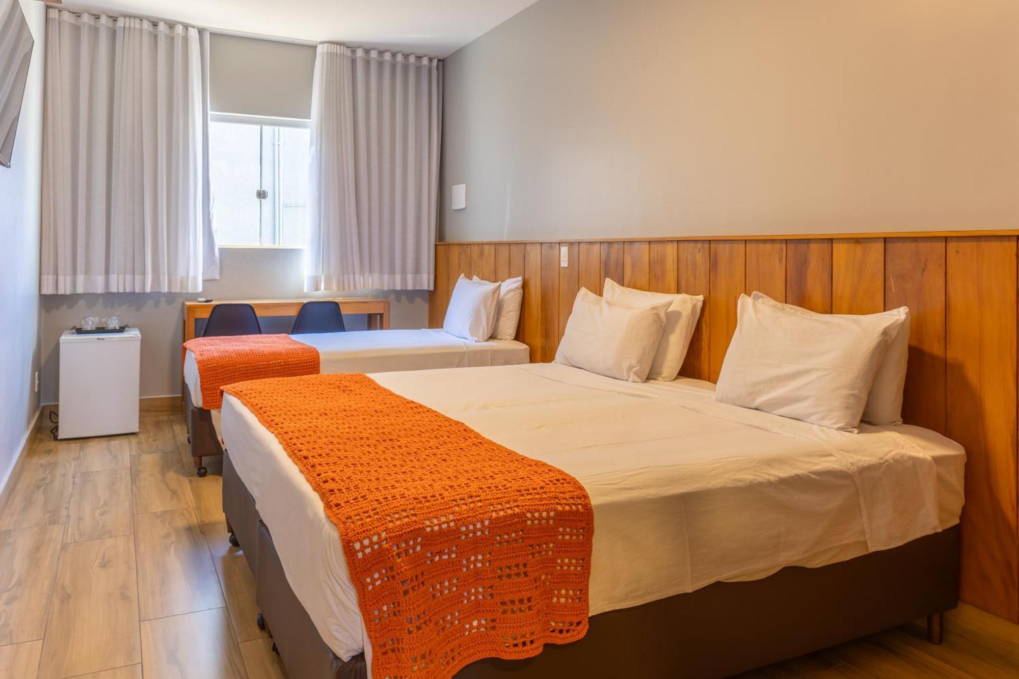 California Suites Бело Оризонти Екстериор снимка