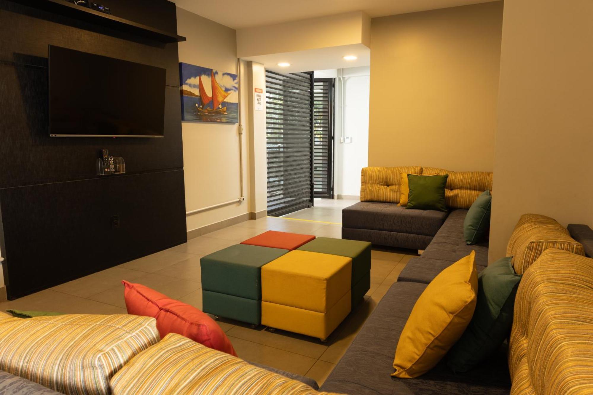 California Suites Бело Оризонти Екстериор снимка
